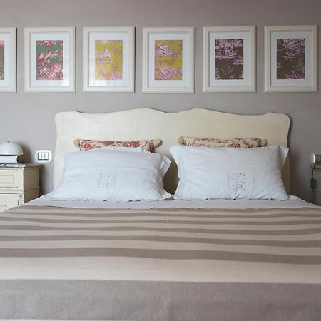 Villa Mariposa Чивитанова Марке Екстериор снимка